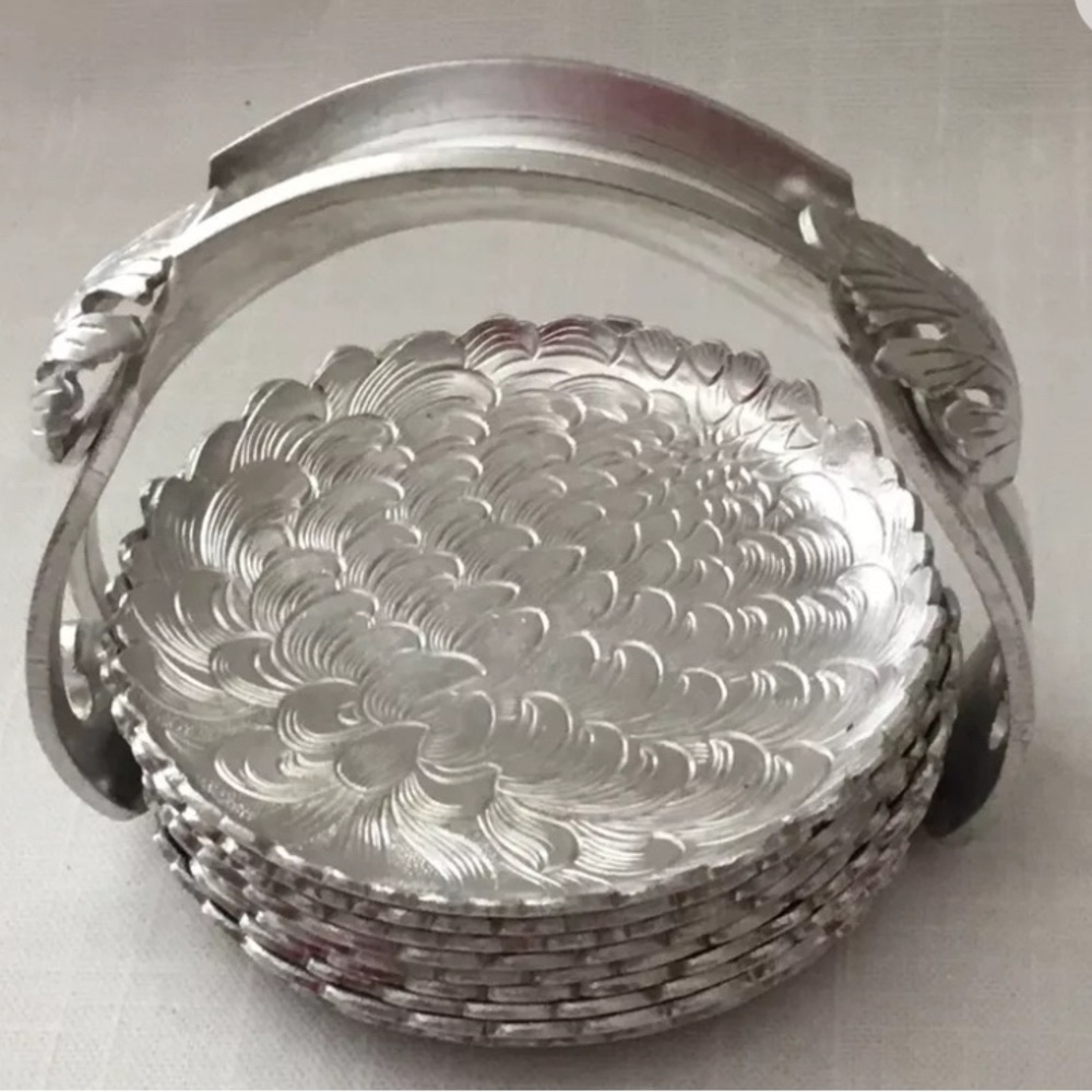 Vintage 6 SILVERLOOK 501 Continental Hand-Wrought Metal Coasters w/Holder